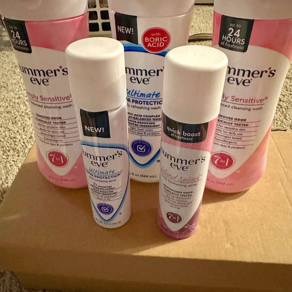 Summers Eve  Wash and feminine spray
Variety Pack - Pink and White. 
$4.00 each.